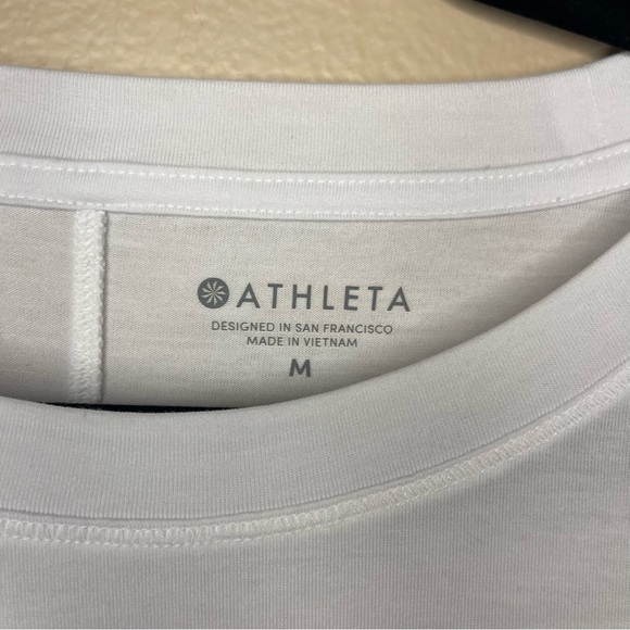 Athleta High Low White Sleeveless Tank Size M - Picture 3 of 8